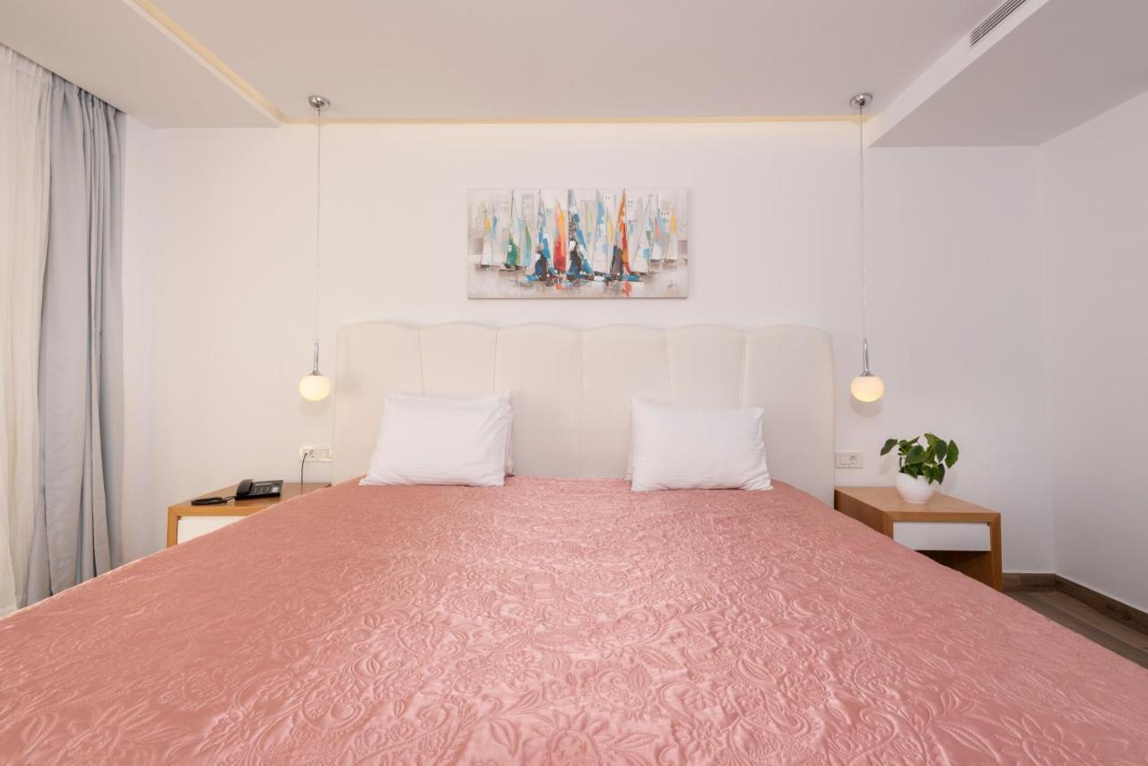 White Rock Of Kos Hotel - Adults Only เคฟาลอส ภายนอก รูปภาพ
